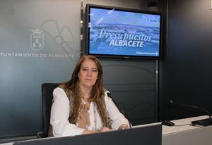 Navarro asegura que el compromiso del Equipo de Gobierno con las pedanías se materializa en el Presupuesto para 2025, que incluye más de 1,2 millones de euros para los barrios rurales