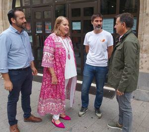 El alcalde agradece a Apaceal la labor ejemplar que realiza a favor de los derechos, la dignidad y la integración de las personas con parálisis cerebral