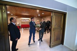 El alcalde agradece a la Virgen de los Llanos que hayamos podido celebrar una “gran” Feria en su honor y le pide “paz, salud, empleo y un futuro mejor para Albacete y los albaceteños”