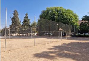 El Ayuntamiento impulsa la construcción de una pista de vóley-playa en el barrio Vereda con una inversión cercana a los 100.000 euros