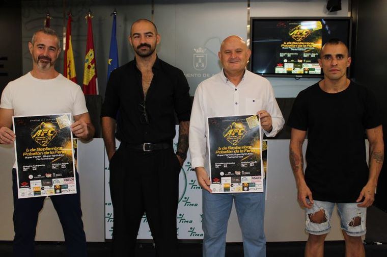 Villaescusa reafirma la apuesta del Ayuntamiento por las nuevas modalidades deportivas y anima a asistir al II ‘Albacete Fight Championship’ del que el pasado año disfrutaron cerca de mil personas