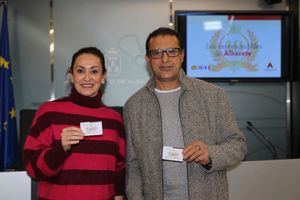 Rosa González de la Aleja presenta la tarjeta gratuita ‘Imprescindibles’ con la que se da un paso más en la modernización de la promoción turística de nuestra ciudad