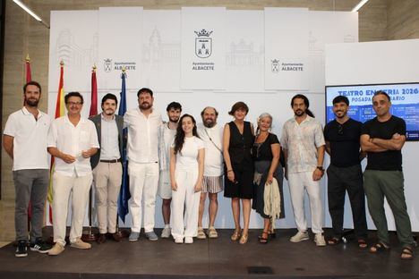 Elena Serrallé presenta una programación teatral de calidad para la Feria de Albacete 2026 en la Posada del Rosario