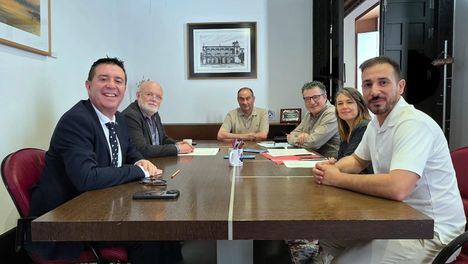 Ruiz Santos asegura que la PNL aprobada por el Congreso intenta “criminalizar” al sector cuchillero, pero desde el Gobierno regional “no lo vamos a consentir”