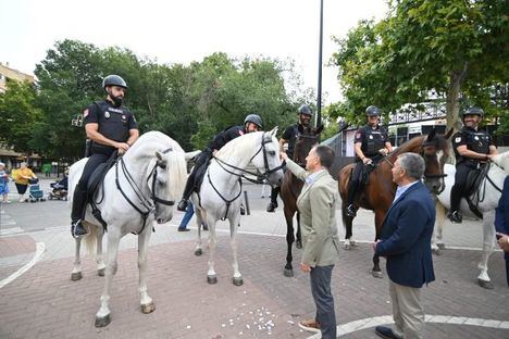 Manuel Serrano destaca la coordinación y la labor “encomiable” de los servicios de seguridad durante una Feria “muy tranquila” de la que ya han disfrutado más de un millón de personas