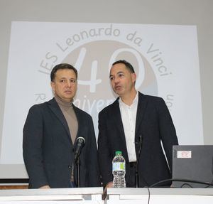 El alcalde felicita a la comunidad educativa del IES ‘Leonardo Da Vinci’ por su 40 aniversario y agradece su importante contribución al progreso de nuestra ciudad