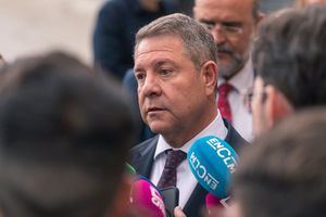 Page arranca la sesión erigiendo a Castilla-La Mancha como excepción política basada en honestidad frente al 