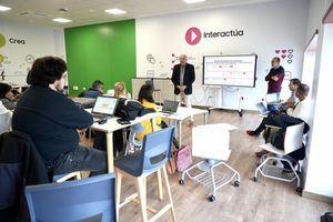 Más de cien centros concertados de Castilla-La Mancha recibirán material para el programa Escuela 4.0 por valor de un millón de euros