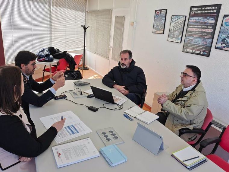Ayuntamiento de Albacete y Federación de Motociclismo se reúnen para agilizar la reactivación del Circuito de Velocidad