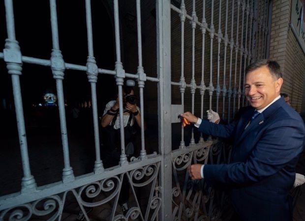 Arranca la Feria de Albacete 2023 con 'orgullo' y 'emoción' tras la apertura de la Puerta de Hierros