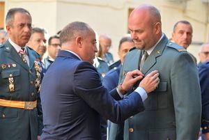 Emilio Sáez felicita a la Guardia Civil en su 179 aniversario