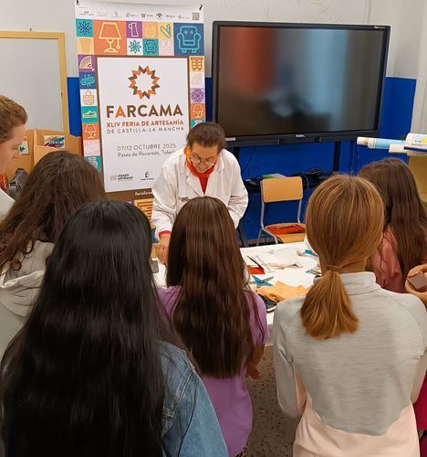 El gobierno de Castilla La Mancha acerca FARCAMA a la comunidad educativa de Albacete por primera vez en su historia