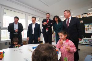 Santi Cabañero subraya el impulso que el Gobierno regional está imprimiendo a la ciudad de Albacete desde su compromiso con la educación pública