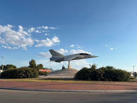 Dos aviones de la Base Aérea harán una pasada durante la inauguración del Mirage que recordará la tradición aeronáutica de Albacete y su vinculación con la Base Aérea