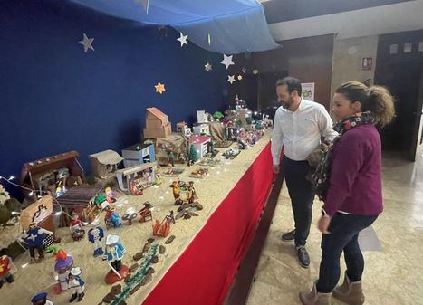 Carlos Calero felicita al colegio Nuestra Señora del Rosario por su Belén ambientado en la ciudad y localidades albaceteñas, “donde ha colaborado toda la comunidad educativa”