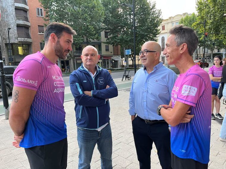 Villaescusa anima a los participantes del ‘Reto Mójate con Aquadeus’ a “superarse a sí mismos en una prueba tan exigente como la Media Maratón”