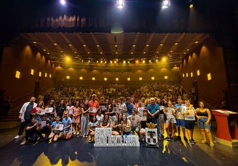 Elena Serrallé destaca la apuesta municipal por la cultura y la educación durante la clausura del XXXIX Certamen de Teatro Infantil y Juvenil ‘Ayuntamiento de Albacete’