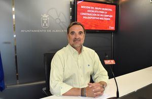 El Grupo Municipal Socialista denuncia que Manuel Serrano “sigue incumpliendo” su compromiso de dotar a la ciudad de un gran complejo deportivo multiusos