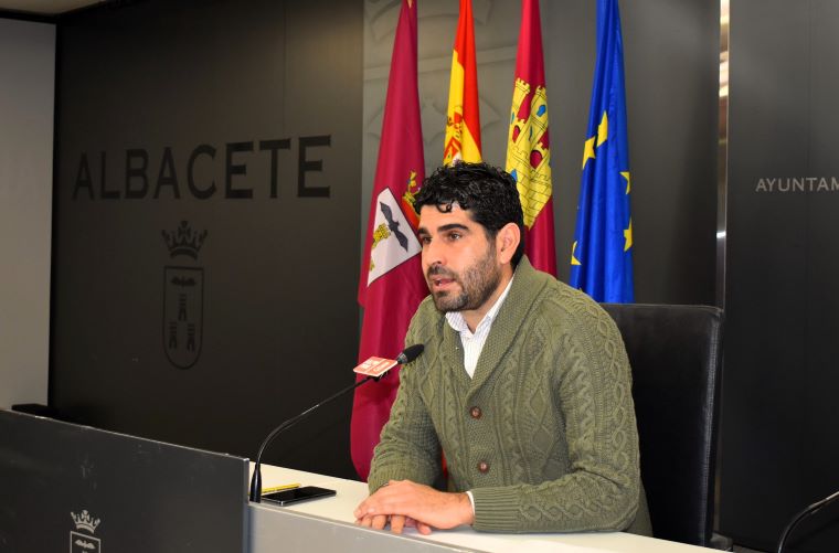 El PSOE denuncia que las sesiones de cuentacuentos se reducen a menos de la mitad por la falta de gestión