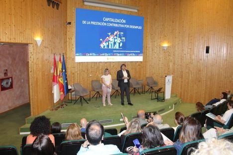 El Gobierno de Castilla-La Mancha fomenta el autoempleo y acerca a orientadores y asesorías las ayudas dirigidas al emprendimiento