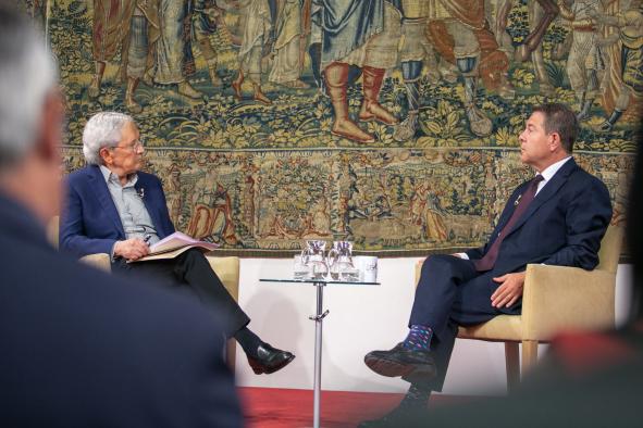 García-Page avanza la publicación del Decreto Joven para “estimular” con tres millones de euros la contratación de jóvenes con especial cualificación