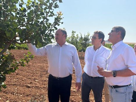 El Gobierno regional ayuda, en lo que va de legislatura, a 1.552 jóvenes a incorporarse al campo creando su propia empresa agraria