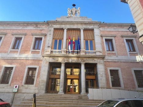 Más de 650 aspirantes concurren al proceso selectivo para ocupar 40 plazas de policía local que cubrirá el Gobierno regional por encomienda de 22 ayuntamientos