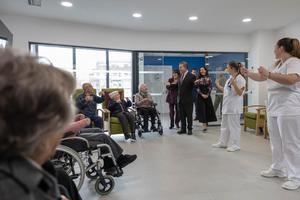 Castilla-La Mancha refuerza su compromiso con la atención a personas mayores con la inauguración de la residencia de Elche de la Sierra