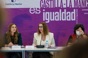 Los recursos de Igualdad del Gobierno de Castilla-La Mancha atendieron a 24.326 mujeres y a 678 menores en el año 2025