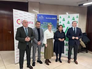 El Gobierno regional señala el olivar como un elemento de cohesión económica, social y territorial