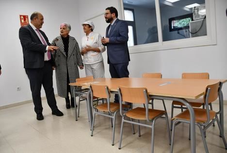 El Gobierno de Castilla-La Mancha ha concedido más de 190.000 becas de comedor escolar en la última década