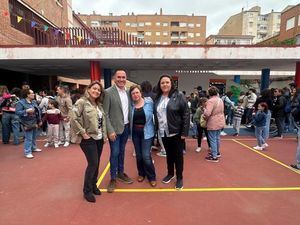 El Ayuntamiento felicita al colegio José Prat por su ‘Chiquiferia’, un encuentro para promover el emprendimiento y la convivencia