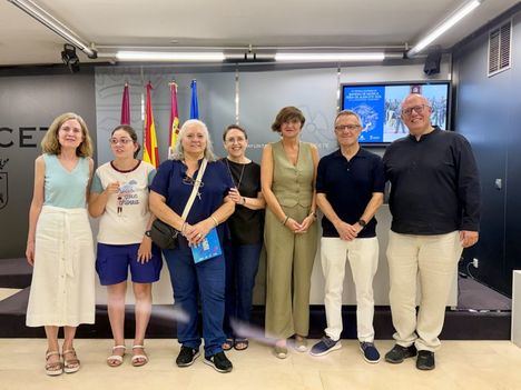 Elena Serrallé pone en valor la trayectoria del 113º Festival Nacional de Bandas de Música ‘Feria de Albacete’ y anima a disfrutar de una cita que combina “excelencia musical y solidaridad”