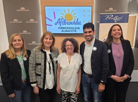 AFIBROVIDA presenta sus actividades en el marco del Día Mundial de la Fibromialgia con el respaldo de la Diputación y del Ayuntamiento de Albacete