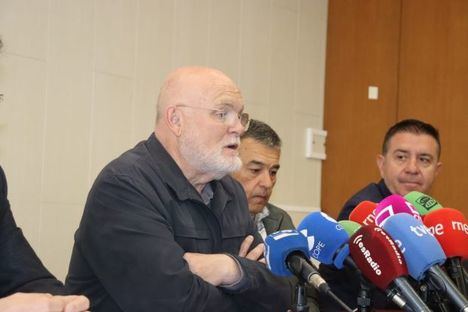 El delegado de la Junta reconoce que la emergencia obligó a “tomar decisiones controvertidas, pero necesarias”
