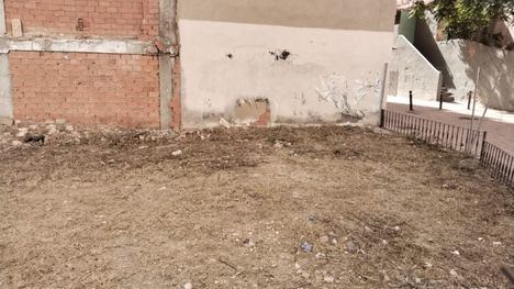 El Ayuntamiento limpia 51 solares públicos y solicita a propietarios la limpieza de 71 terrenos privados