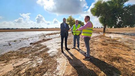 La Diputación de Albacete trabaja para restablecer la normalidad en la AB-300 en cuanto se reduzca el lagunamiento del terreno
