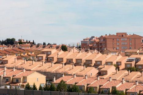 Ayudas al alquiler, aumento de las ayudas a la compra, préstamos tipo 0 o ayudas con los intereses, medidas enfocadas a jóvenes en la nueva Agenda por la Vivienda