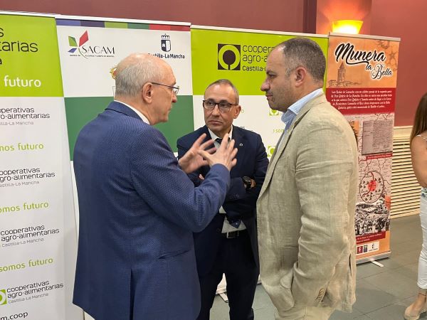 La Diputación de Albacete muestra compromiso con el cooperativismo como motor de desarrollo y cohesión social
 