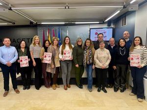 El Ayuntamiento colabora con la campaña de la Hermandad de Donantes de Sangre y Escuelas Católicas: habrá una extracción masiva en el Museo de la Cuchillería el próximo lunes