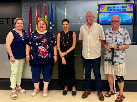 De la Calzada presenta las Verbenas de Mayores, “una ocasión para disfrutar este verano de la música, estrechar lazos entre vecinos y fomentar el envejecimiento activo”